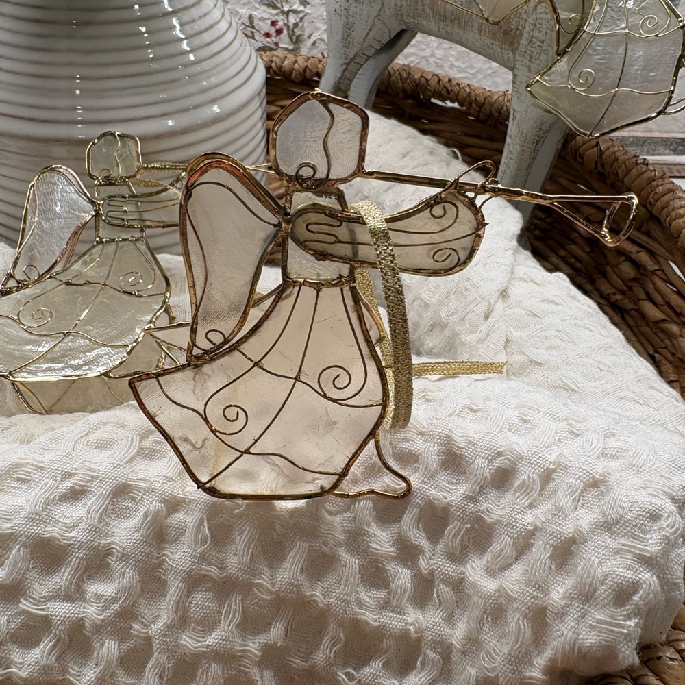 Capiz Shell Angels - Picture 3 of 10